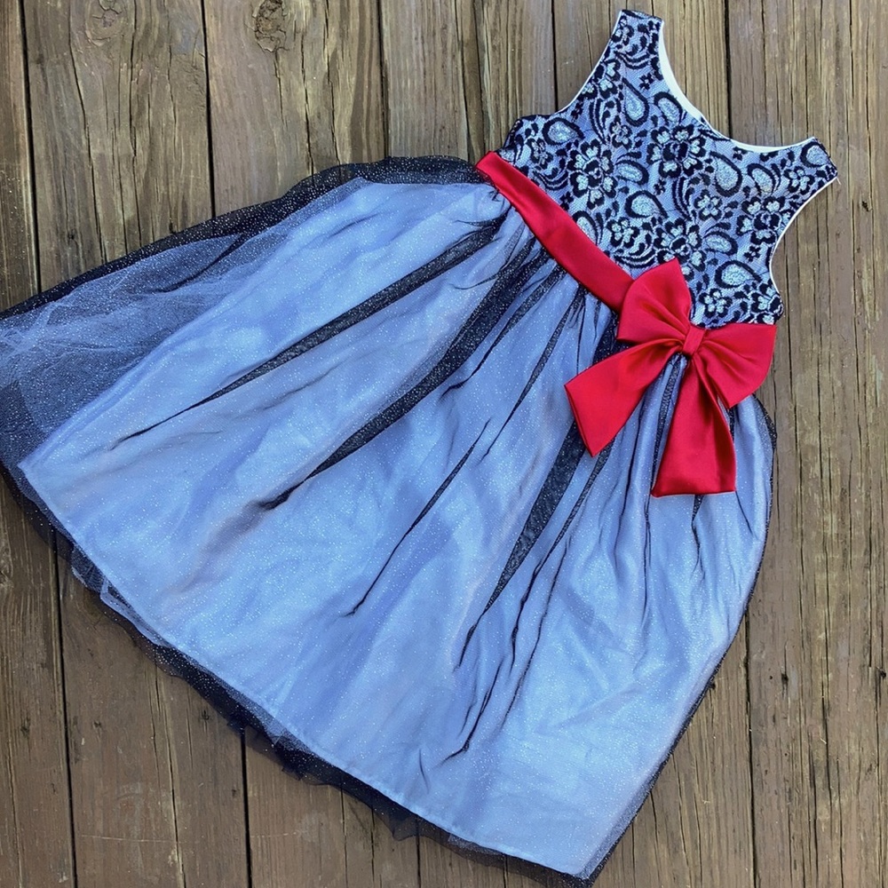 Girls Christmas 🤶🏻 Dress